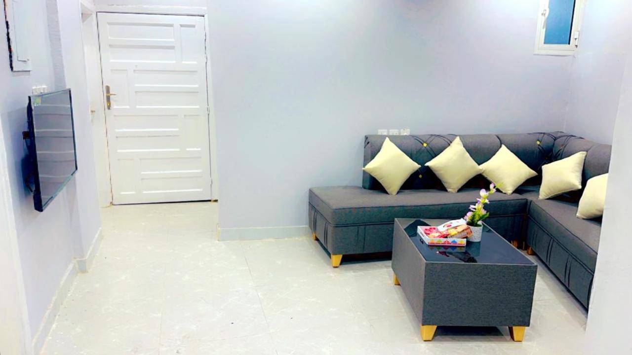 אל-מדינה Madinah Apartments Towlan מראה חיצוני תמונה